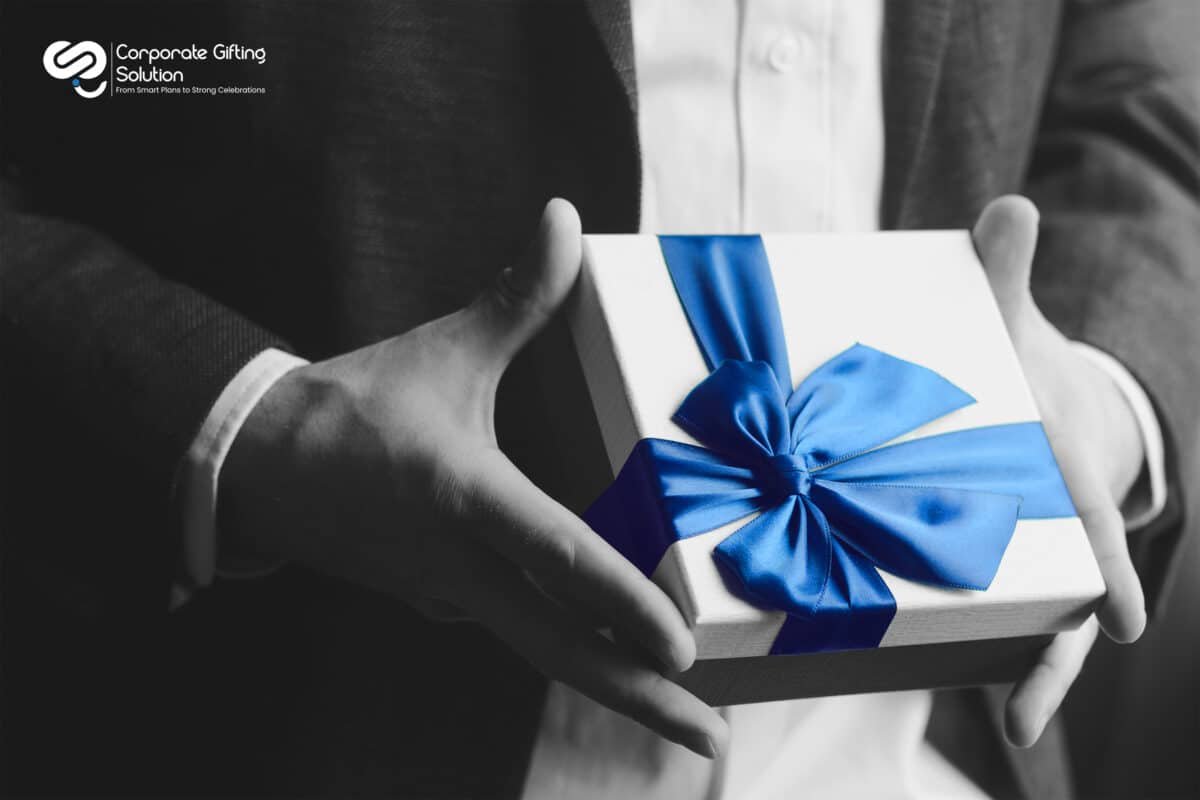 Best corporate gifts Pakistan – premium corporate gift boxes for employees and clients by CGS